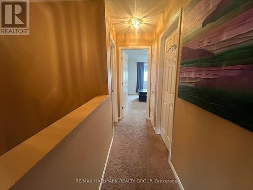 827 Como Crescent, Ottawa, ON 
