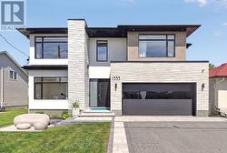 1533 ROSEBELLA AVENUE Ottawa, ON K1T 1G6
