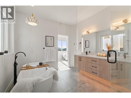 2827 Copper Ridge Drive, West Kelowna, BC 