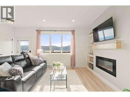 2827 Copper Ridge Drive, West Kelowna, BC 
