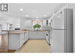 Kitchen - 