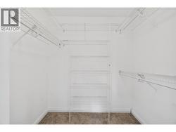 Primary Bedroom - 
