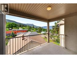 Covered Deck - 