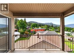 Covered deck - 