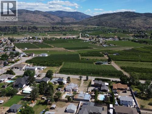 1038 Fairview Road, Oliver, BC 