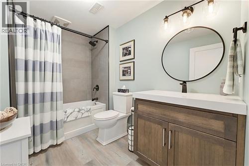 560 Rogers Road, Listowel, ON - Indoor Photo Showing Bathroom