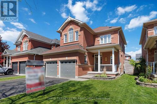 9 PENHURST DRIVE  Whitby, ON L1M 2C8
