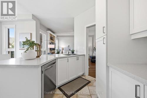 9 Penhurst Drive, Whitby, ON 