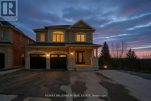 75 TWIN HILL CRESCENT  Vaughan, ON L4H 0G7