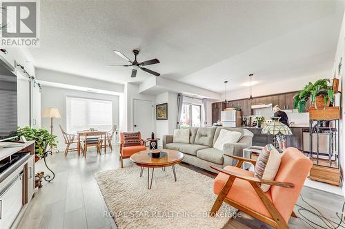 401 - 1 Chef Lane, Barrie, ON 