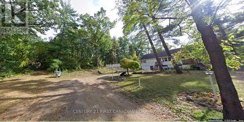 7619 Chester Trail, Lambton Shores (Port Franks), ON 