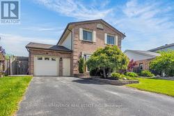 6 BONNIE PLACE St. Thomas, ON N5R 5W3