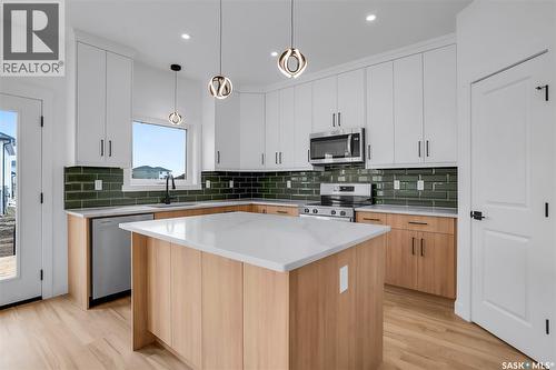419 Nazarali Manor, Saskatoon, SK - Indoor Photo Showing Kitchen With Upgraded Kitchen