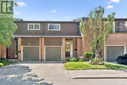 83 - 2301 CAVENDISH DRIVE  Burlington, ON L7P 3M3