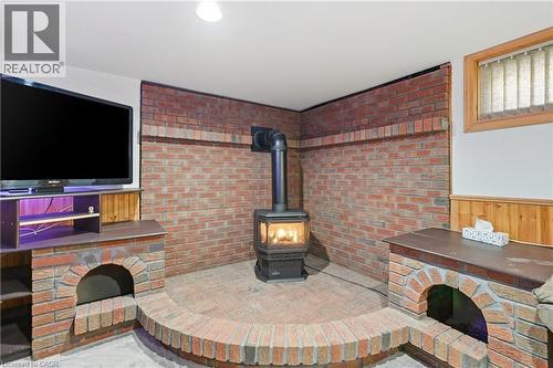Fireplace - 764 Brucedale Avenue E, Hamilton, ON 