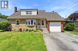 54 RANDALL Avenue  Hamilton, ON L8G 2K9