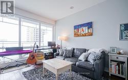 3704 - 80 JOHN STREET Toronto, ON M5V 3X4