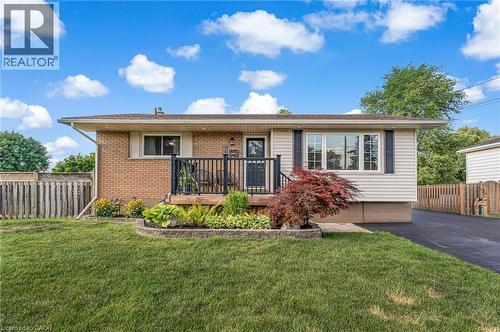 9924 Dickenson Road W, Hamilton, ON 