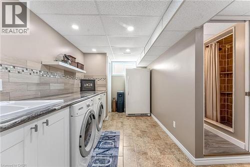 9924 Dickenson Road W, Hamilton, ON 