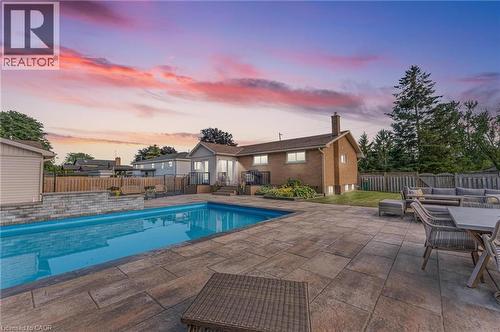 9924 Dickenson Road W, Hamilton, ON 