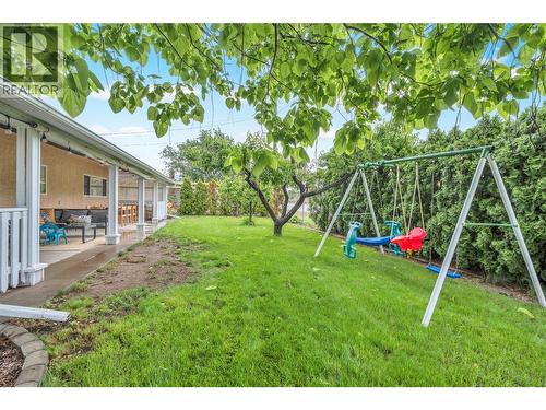 7513 Crest-A-Way Road, Oliver, BC 