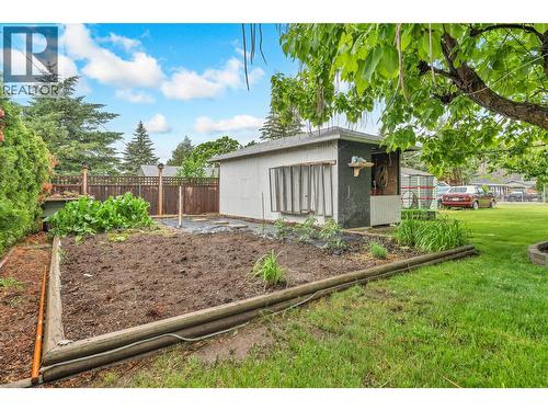 7513 Crest-A-Way Road, Oliver, BC 