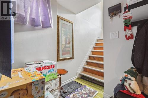Upper - 9 Grenadier Drive, Hamilton, ON 