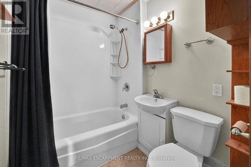 80 Walter Avenue N, Hamilton, ON 