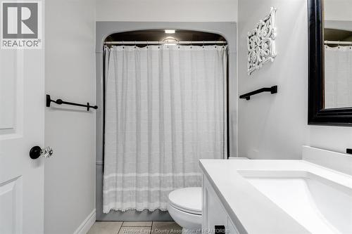 66 Shawnee Court, Leamington, ON 