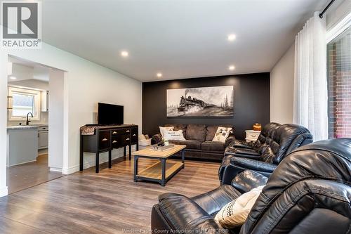 66 Shawnee Court, Leamington, ON 