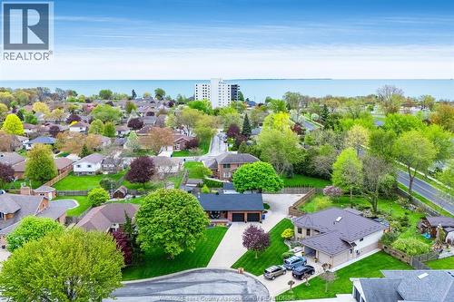 66 Shawnee Court, Leamington, ON 