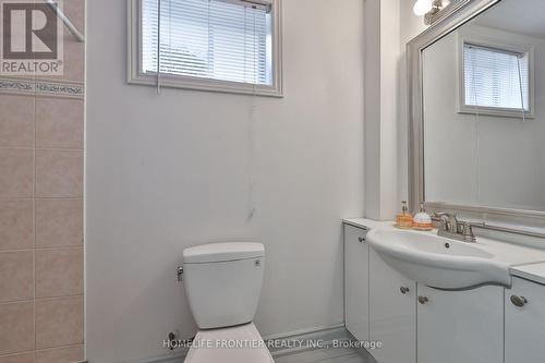 30 Saint Avenue, Bradford West Gwillimbury, ON 