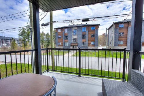 Balcon - 203-9005 Rue Du Tisserand, Mirabel, QC 