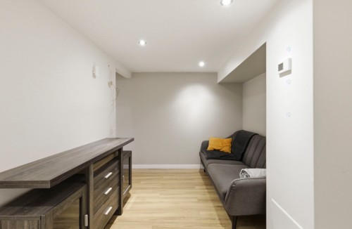 Family Room - 6675 Av. De Montmagny, Montréal (Le Sud-Ouest), QC - Indoor Photo Showing Other Room