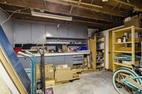 Storage - 6675 Av. De Montmagny, Montréal (Le Sud-Ouest), QC - Indoor