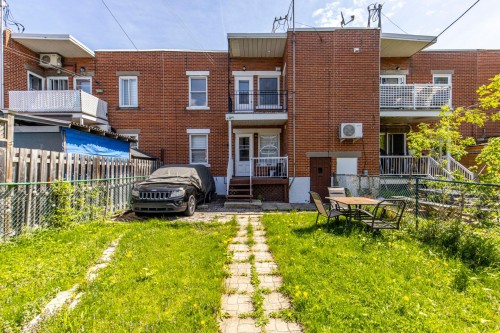 Back of Structure - 6675 Av. De Montmagny, Montréal (Le Sud-Ouest), QC - Outdoor