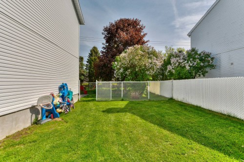 Cour - 11 Rue Des Jonquilles, Blainville, QC 