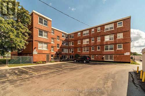 3A - 5 EAST 36TH STREET  Hamilton (Raleigh), ON L8V 3Y6
