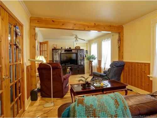 54 Broad Rd, Oromocto, NB 