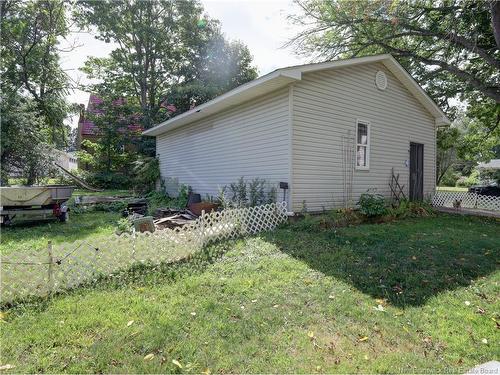 54 Broad Rd, Oromocto, NB 