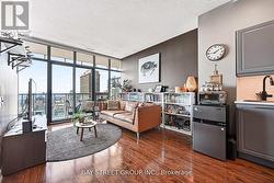 3505 - 33 CHARLES STREET E Toronto, ON M4Y 0A2
