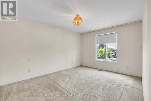 Primary bedroom - 311 Cumberland Court, Oshawa (Donevan), ON 