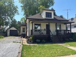 36 BARTHE Chatham, ON N7L 1T4