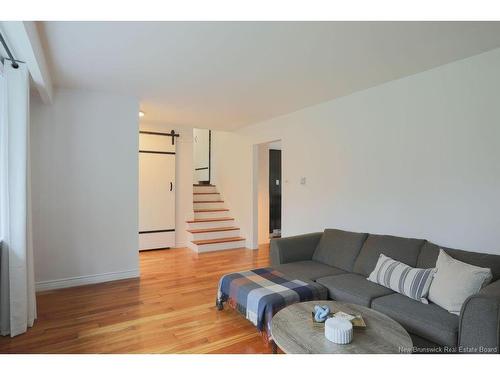 11 Kenneview Dr, Quispamsis, NB 