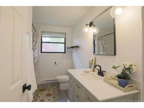 11 Kenneview Dr, Quispamsis, NB 