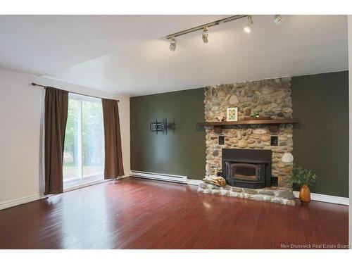 11 Kenneview Dr, Quispamsis, NB 