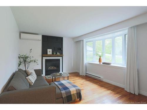 11 Kenneview Dr, Quispamsis, NB 