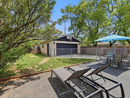 655 David St, Winnipeg, MB 
