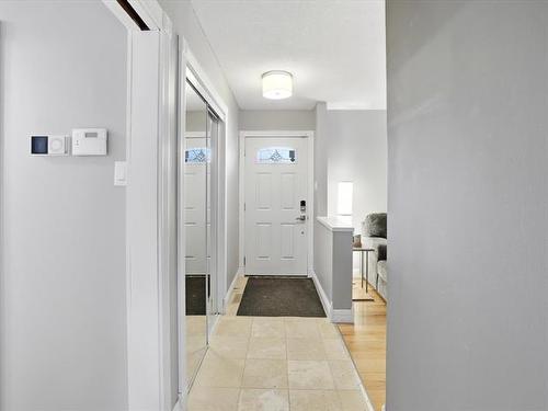 655 David St, Winnipeg, MB 