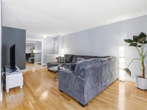 655 David St, Winnipeg, MB 